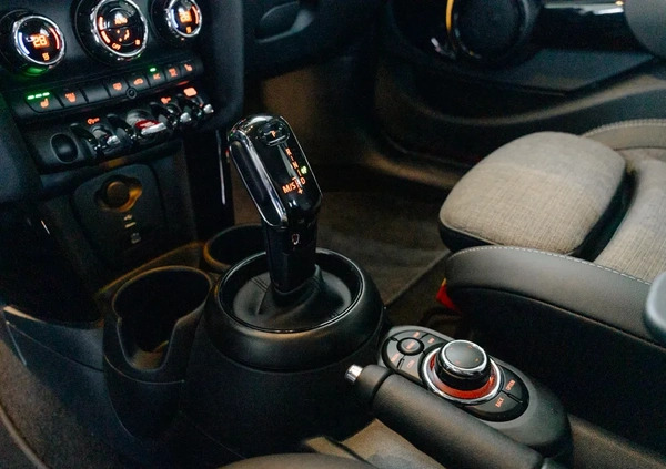 MINI Cooper cena 115900 przebieg: 11770, rok produkcji 2023 z Lądek-Zdrój małe 29